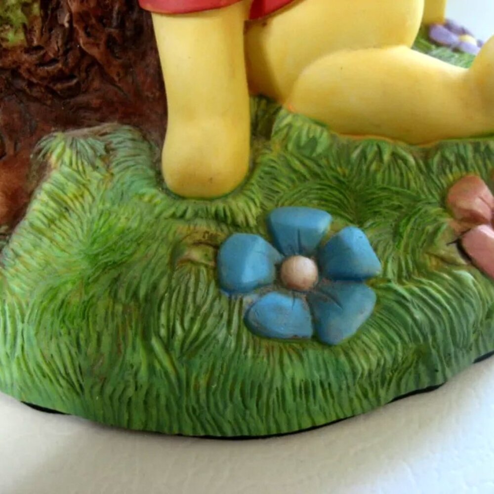 Winnie the Pooh table lamp made by Hampton Bay in 2002 - Picture 6 of 10